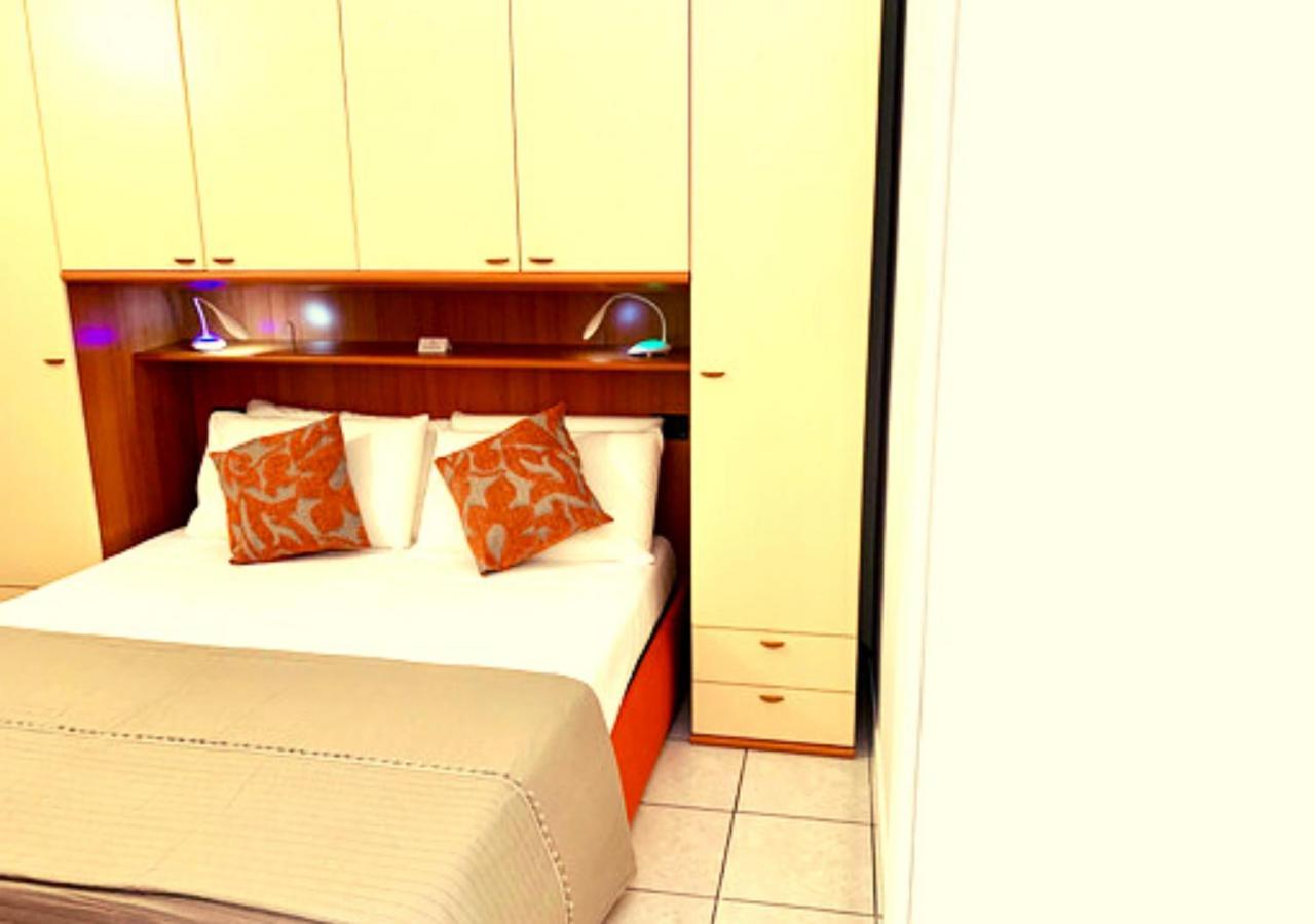 Gardalakeapartment A Sirmione Ngoại thất bức ảnh