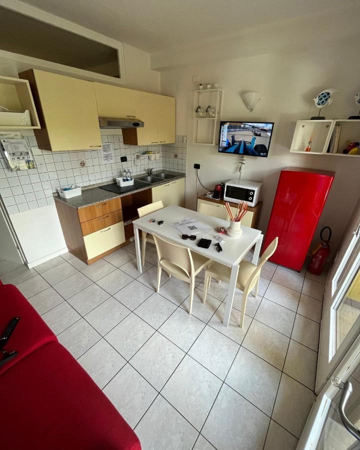 Gardalakeapartment A Sirmione Ngoại thất bức ảnh